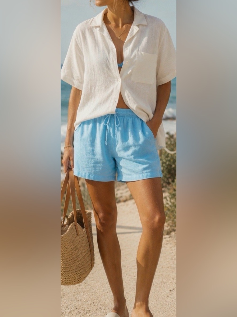 Tahari 100% linen light blue shorts. Womenโs size small